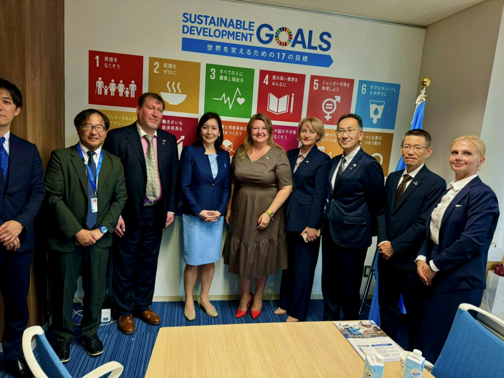 1019 image for slide