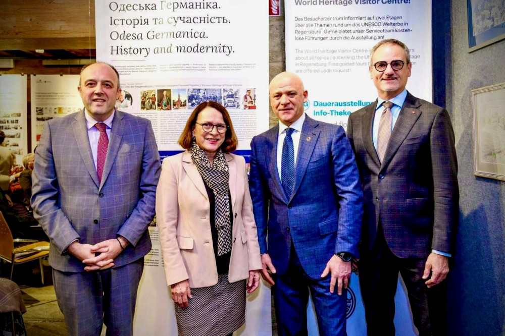 1629 image for slide