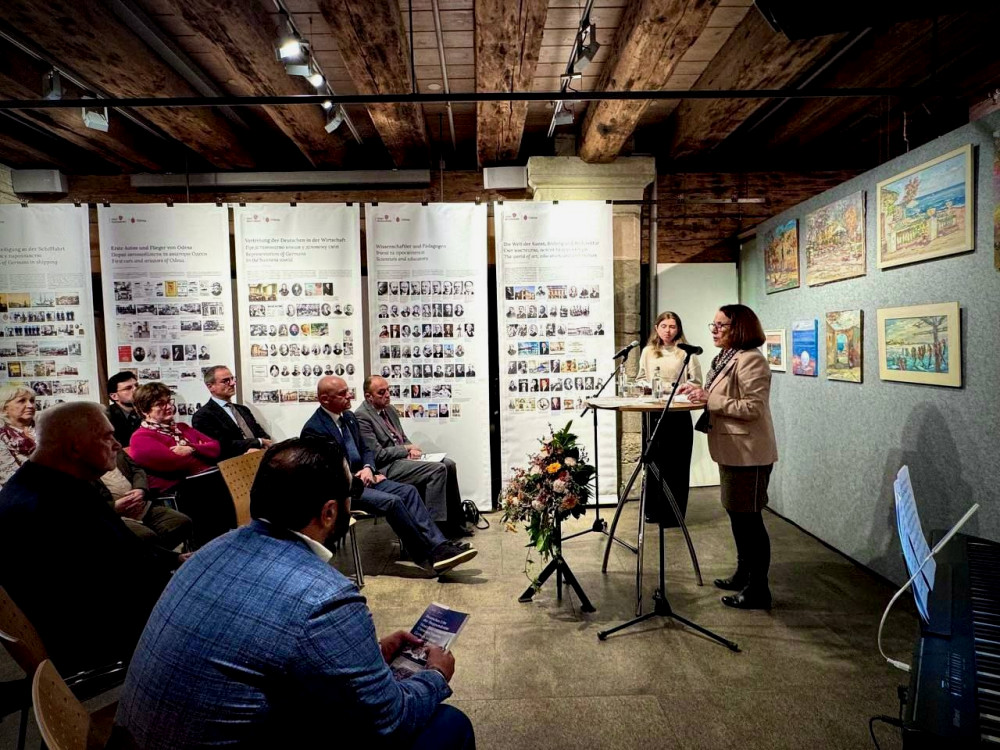 1630 image for slide