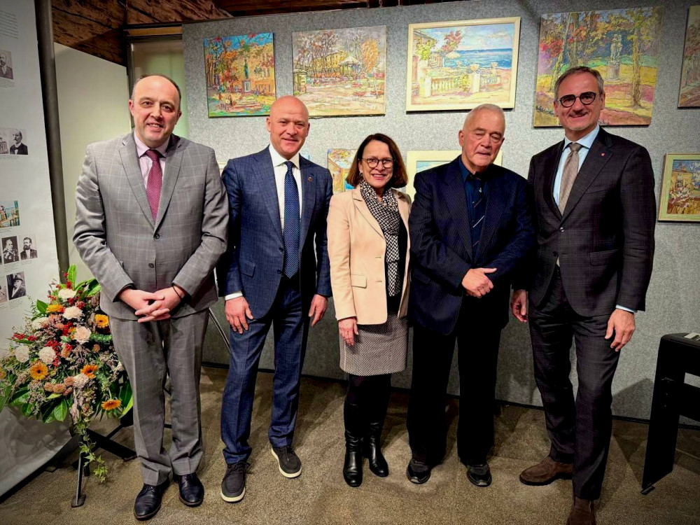 1631 image for slide