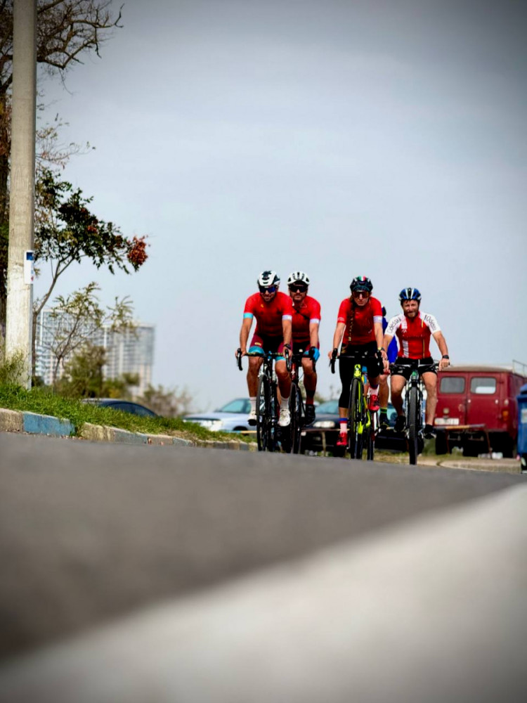 2564 image for slide