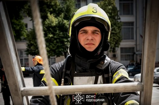 4440 image for slide